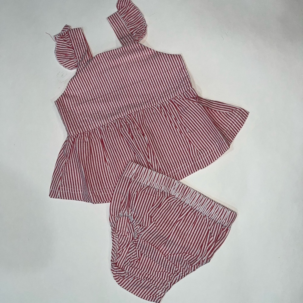 Girls red seersucker set - 6m - BRAND NEW